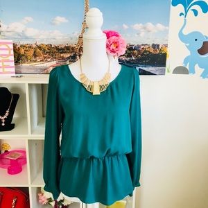 SIS Women long sleeve elastic waist green blouse